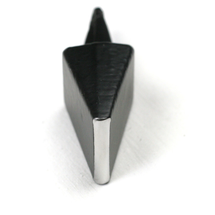 Naklepávací babka ostrá